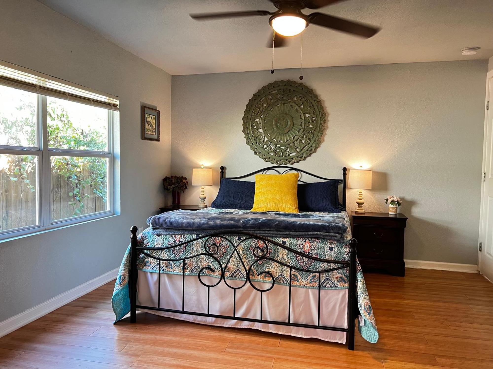 Boho Bliss- Cozy Private Room 2 Miles From Alamodome! San Antonio Kültér fotó