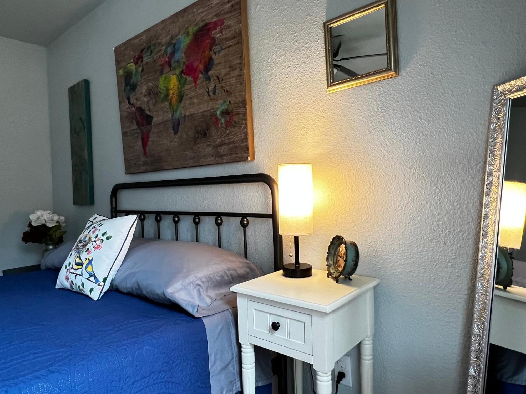Boho Bliss- Cozy Private Room 2 Miles From Alamodome! San Antonio Kültér fotó